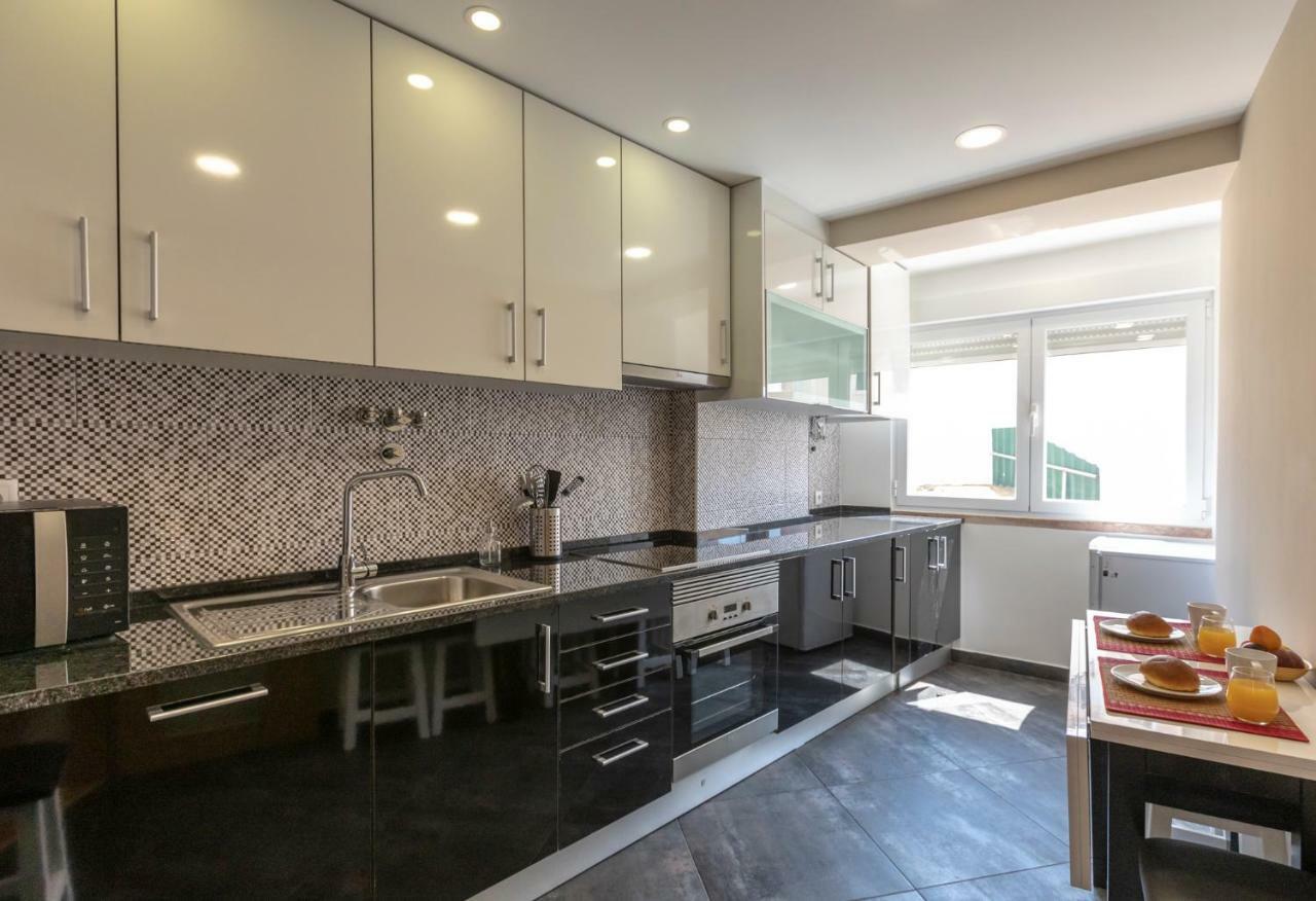 Like-Home-T3 Apt-Campolide, Near Amoreiras Mall Лісабон Екстер'єр фото
